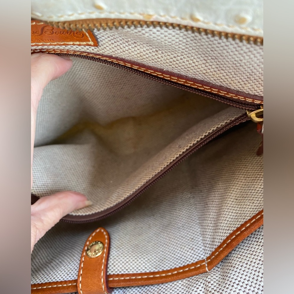 DOONEY AND BOURKE WHITE OSTRICH PEBBLED LEATHER - Picture 12 of 16